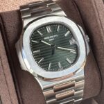 Patek Philippe Nautilus 5711/1A, GREEN FACTORY Dial ! Box & Extract + Orig Blue Dial, Cal. 315, TOP