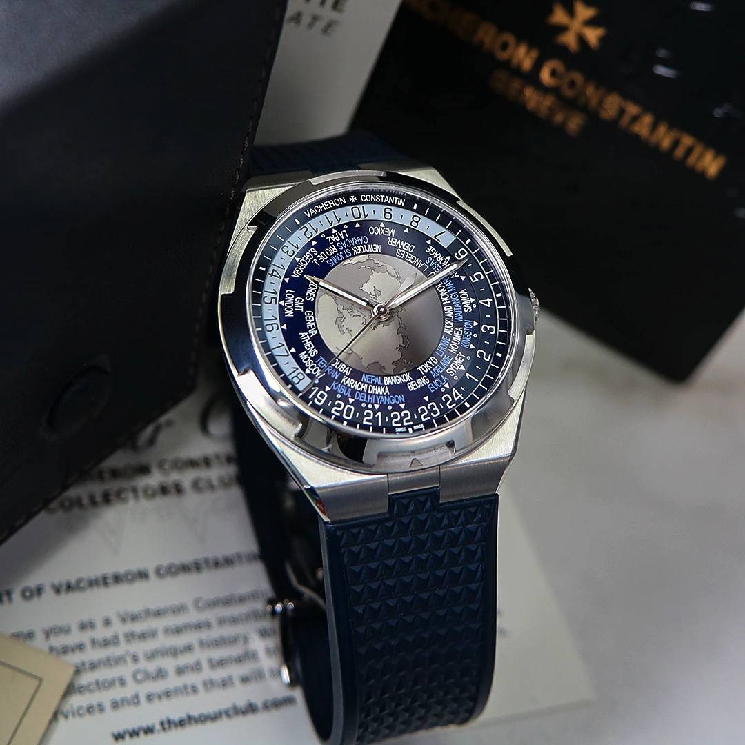 hzu-1 Vacheron Constantin Overseas World Time Ref. 7700V, Stainless Steel, Full Set 2018 - Image 1
