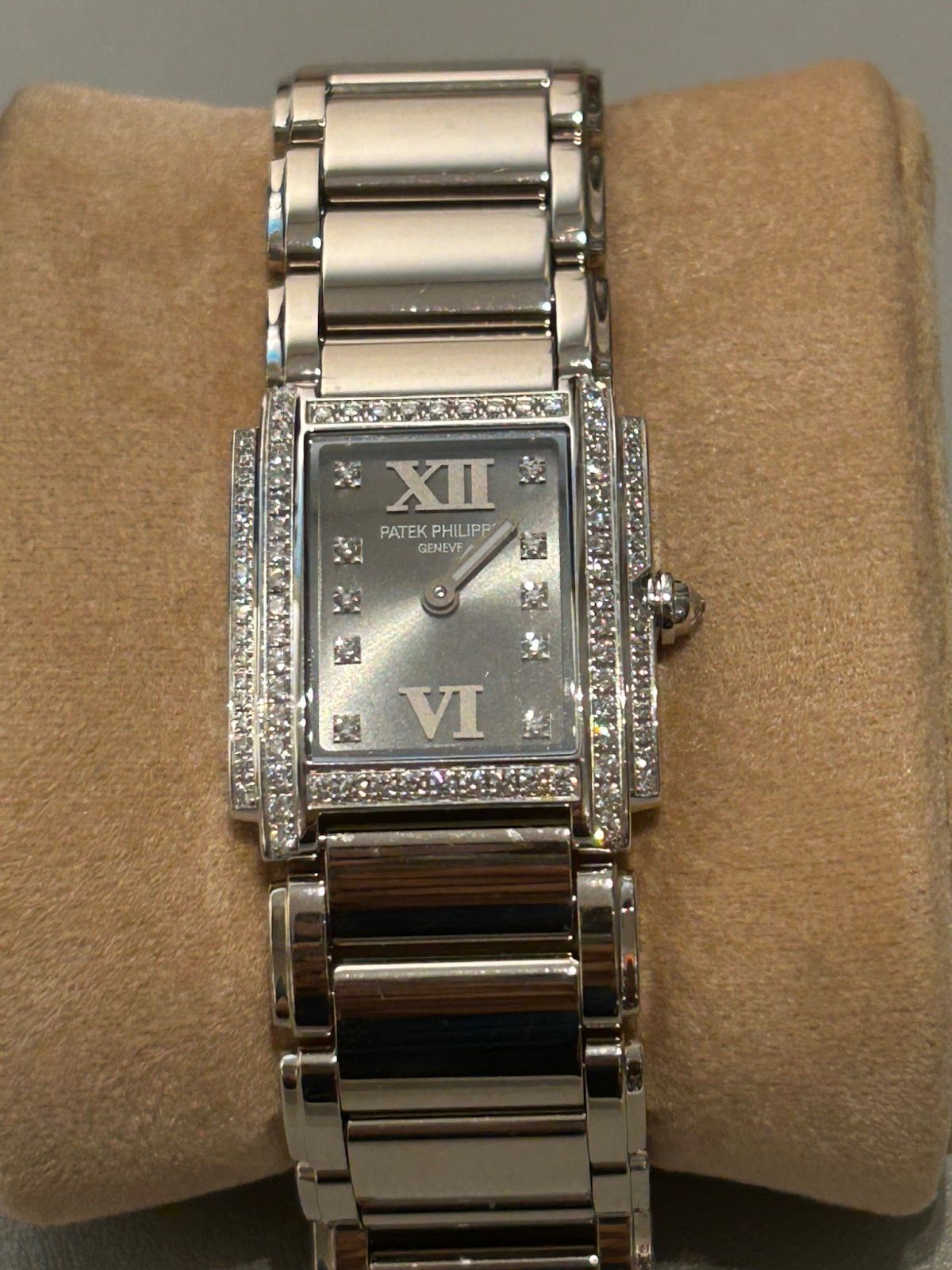 Patek Twenty 24 White Gold 4910/1200A-011